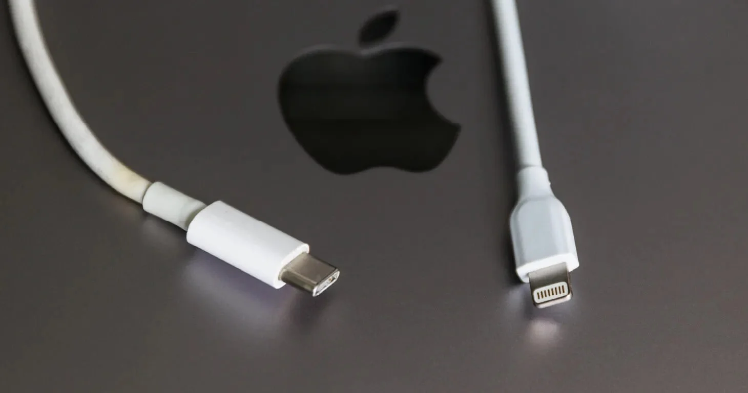 Apple Cable | VoltGSM